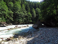 27676257_s.jpg