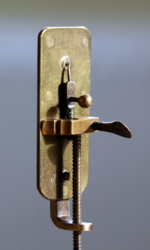 300px-Leeuwenhoek_Microscope.png