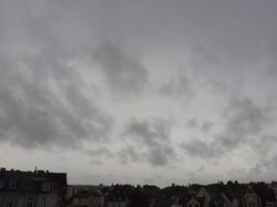 Nimbostratus_pannus.thumb.jpg.50105970fd86ef5292ef68c9939da964.jpg